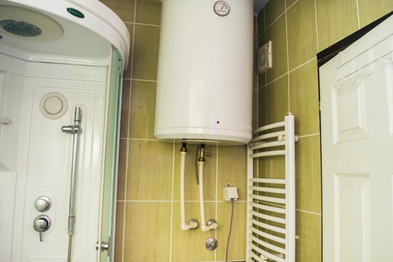 Apartment Aleksija Ni Eksteriør billede
